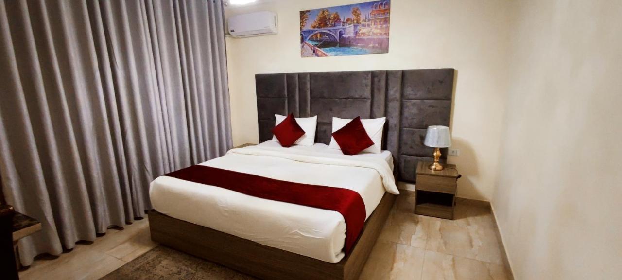 עמאן Golden Hotel מראה חיצוני תמונה